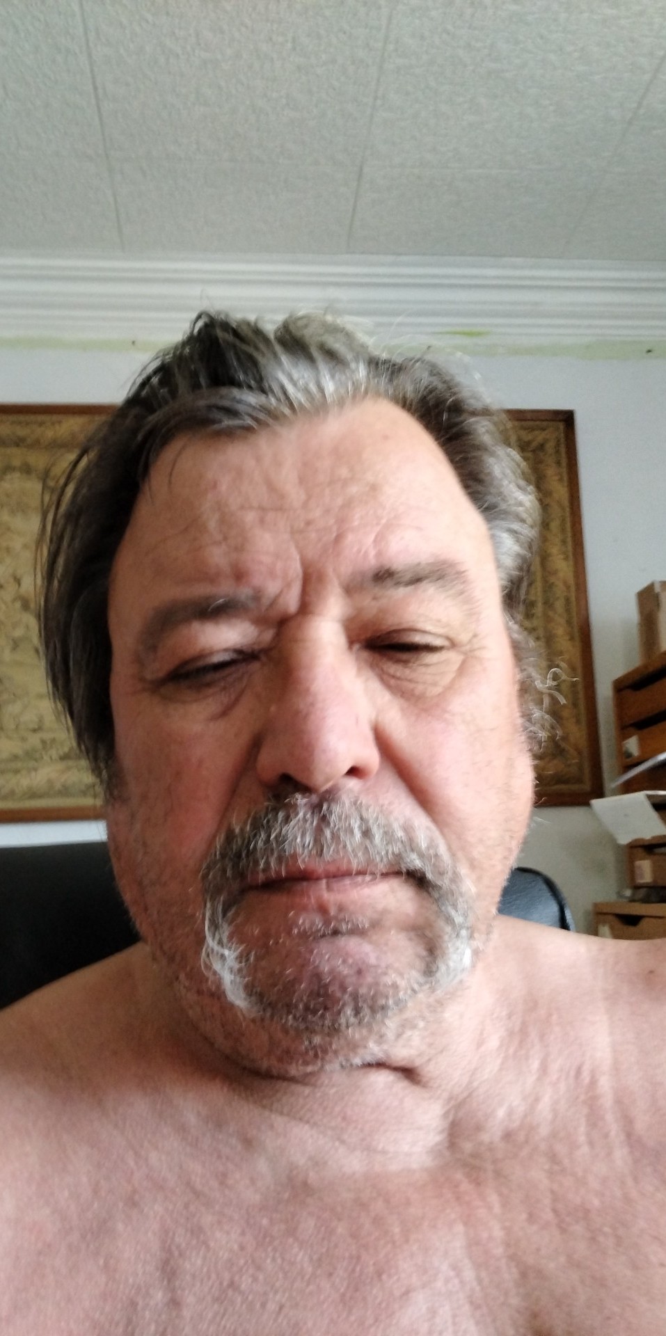 Ebrahim - Belmonte de Miranda - Asturias | Follamigas
